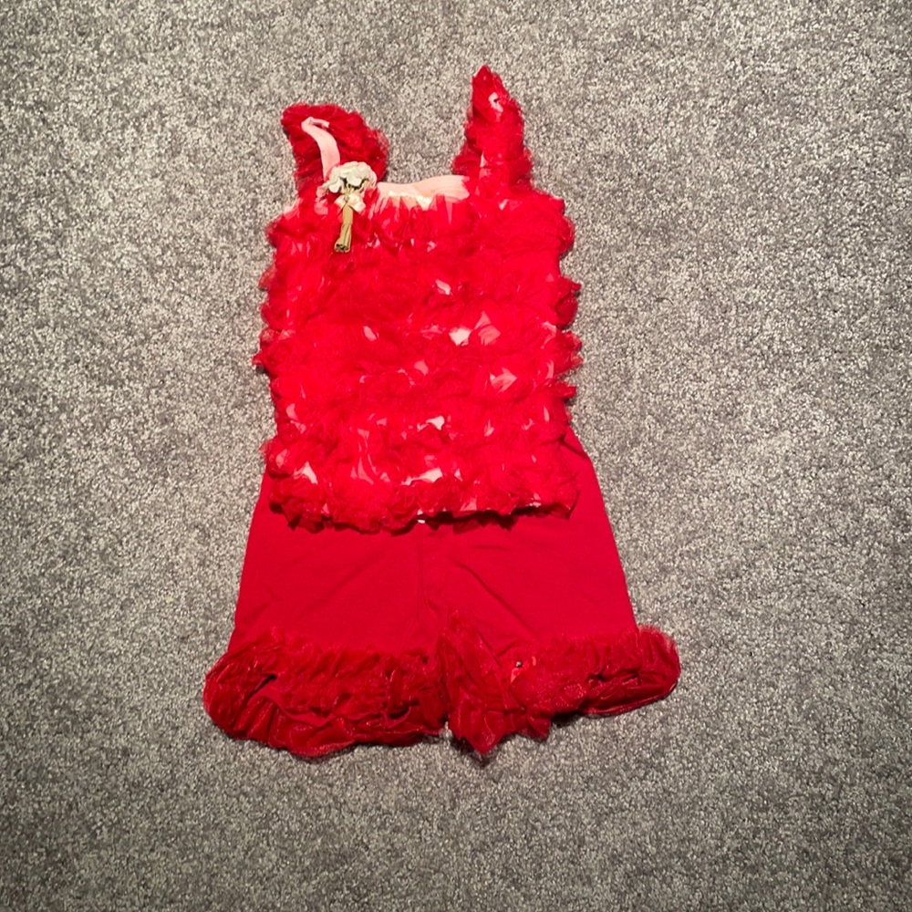 NWT Kaiya Eve Girls Sizes 2 & 4 Red Tulle  Shorts